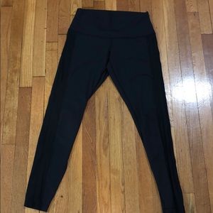 Lululemon high waist leggings w/mesh
